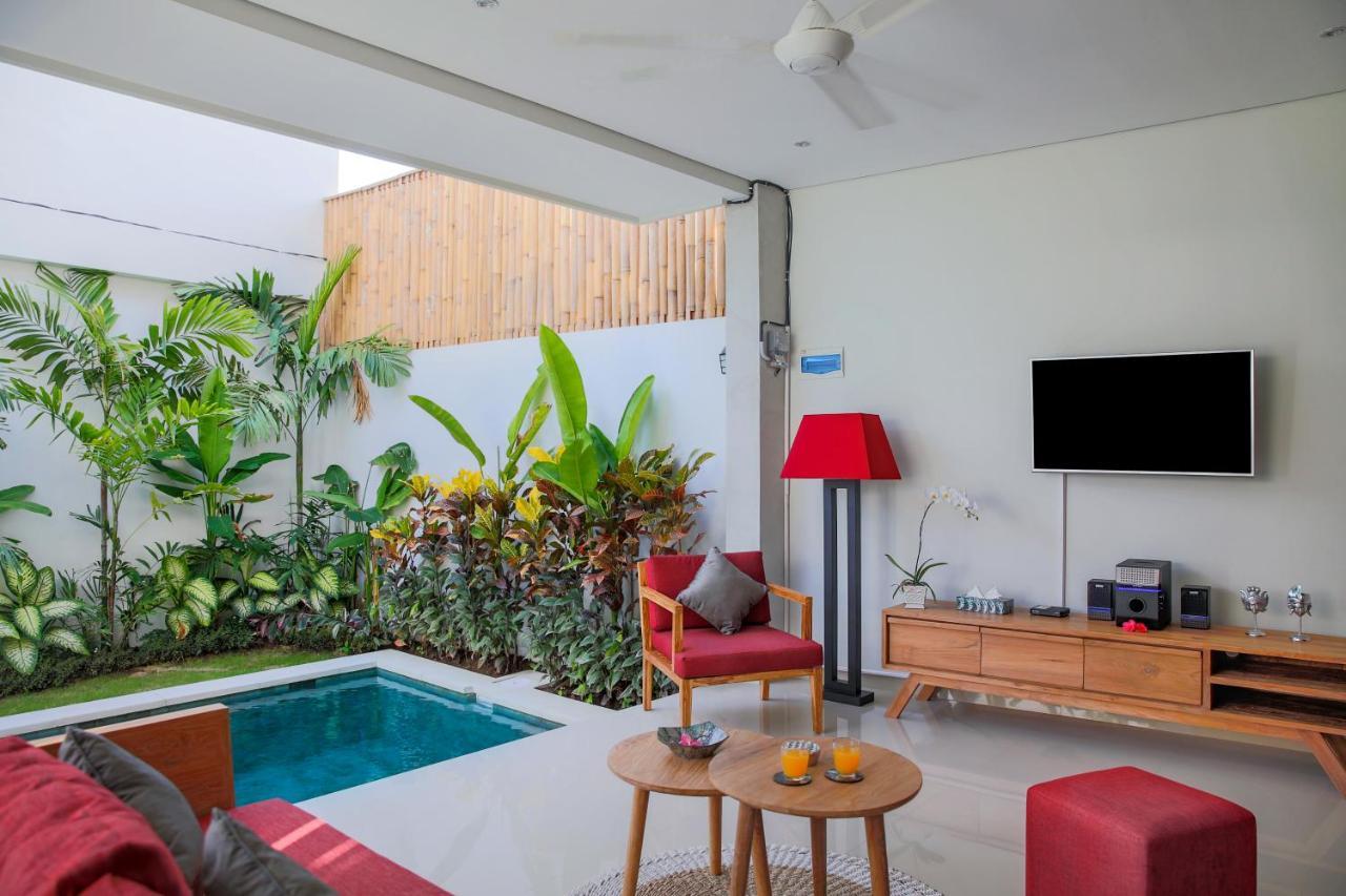 Villa 66, 5 Min Walk To Double 6 Beach Seminyak  Bagian luar foto