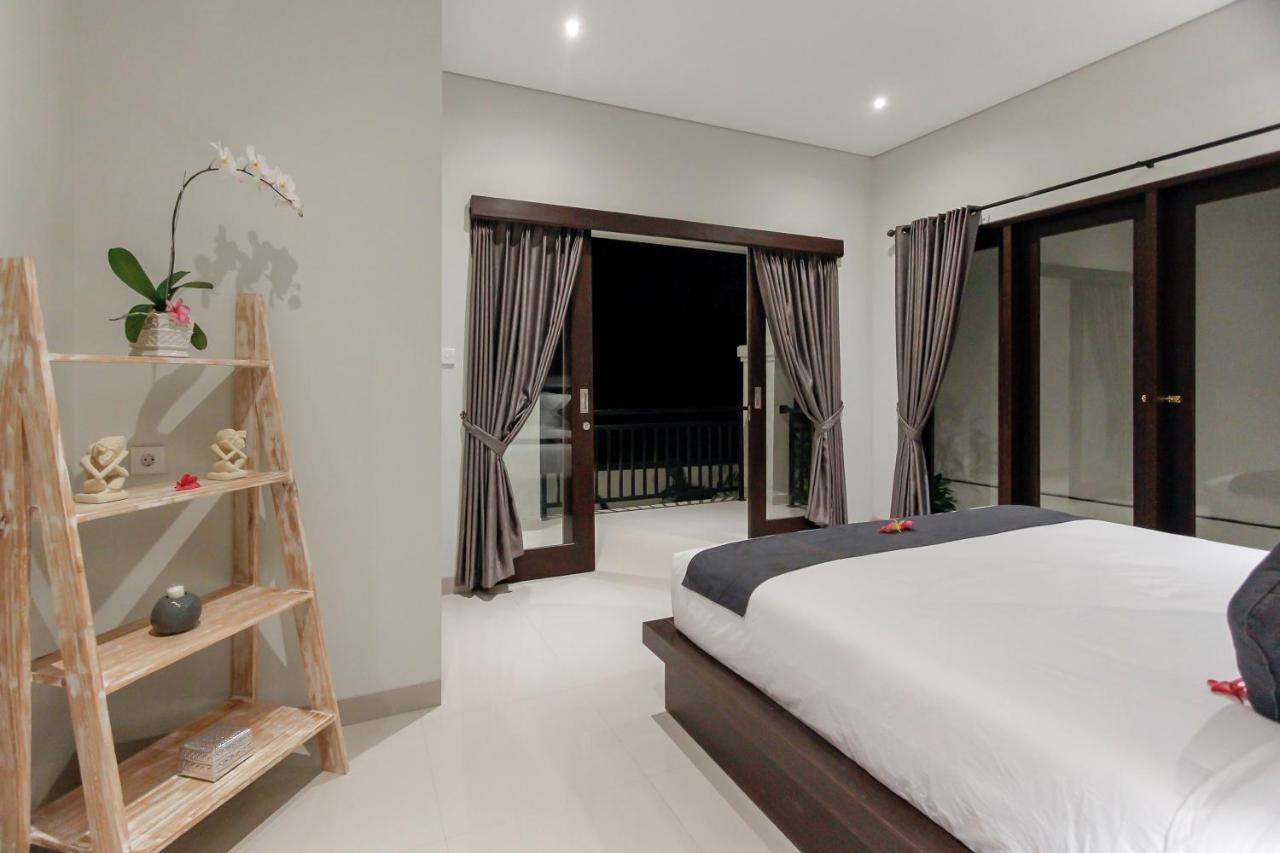 Villa 66, 5 Min Walk To Double 6 Beach Seminyak  Bagian luar foto